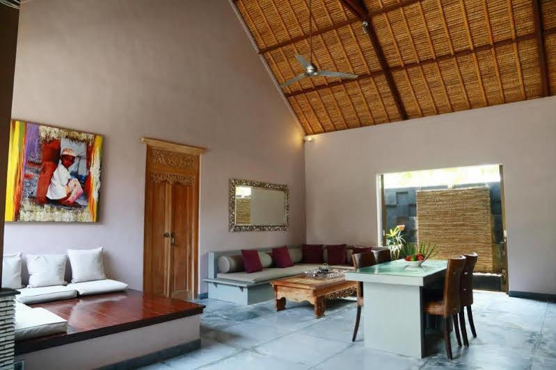 Indiana Kenanga Boutique Hotel & Spa Lembongan Buitenkant foto